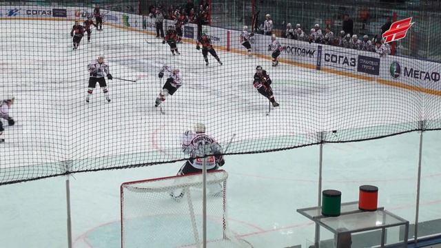 Супер-гол Владимира Ткачева \\ Sick Ovechkin-style dangle and amazing goal by Vladimir Tkachev смотреть онлайн