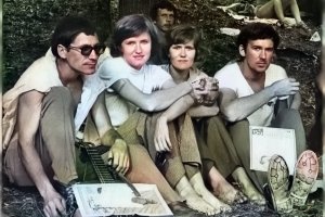 Плюс-Минус - Мимо текла, текла река (М. Гальперин)