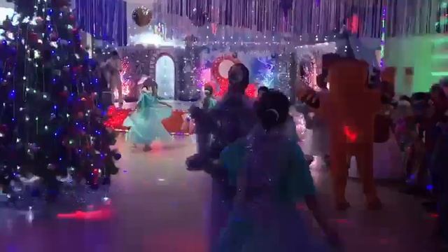 Новогодняя сказка в селе Бастобе школе М.Горького смотреть онлайн