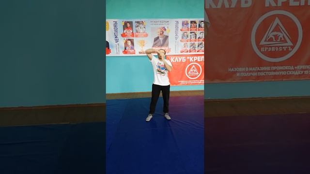 Разминка, группы ОФП ( время занятий 17.30 и 18.30) смотреть онлайн