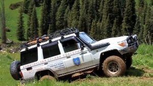 Toyota Land Cruiser 76. 4x4 Off road adventures