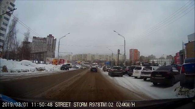 Уфа- синий Логан выше всех! смотреть онлайн