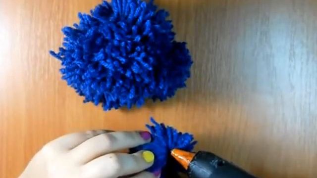 Мишка из помпонов - мастер-класс смотреть онлайн