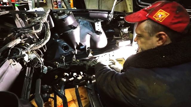 Лучший антикор сварных швов, скрытых полостей, пороги, лонжероны BMW E34