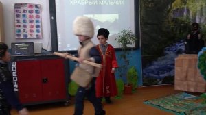 Сценарий театрализованной постановки "Храбрый мальчик" (по мотивам дагестанской народной сказки)