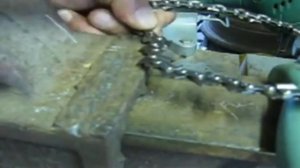 Китайская бензопила,как укоротить цепь!!!!