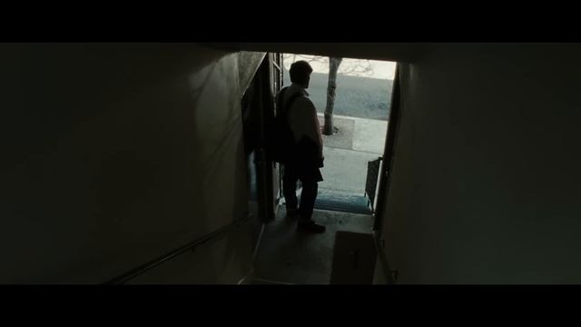 Богатые тети использует БОМЖА как свою игрушку, а он только Рад этому смотреть онлайн