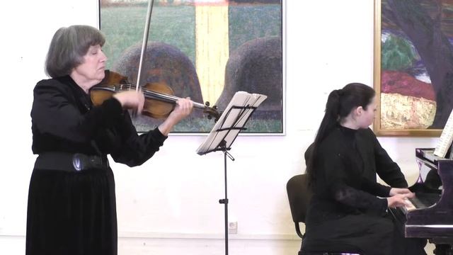 В.А.Моцарт - Соната ми минор KV 304 13.02.2016 Ольга Егорова, скрипка & Мария Полшкова, фортепиано смотреть онлайн