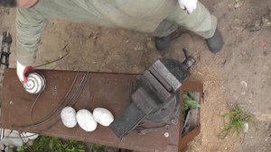 Крутая поделка из металла и камня//УЛИТКА