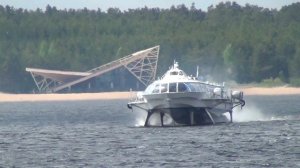 По Ладоге на метеоре.