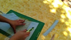 "Бабушкин" коврик из старых футболок. Способ нарезки футболок.
