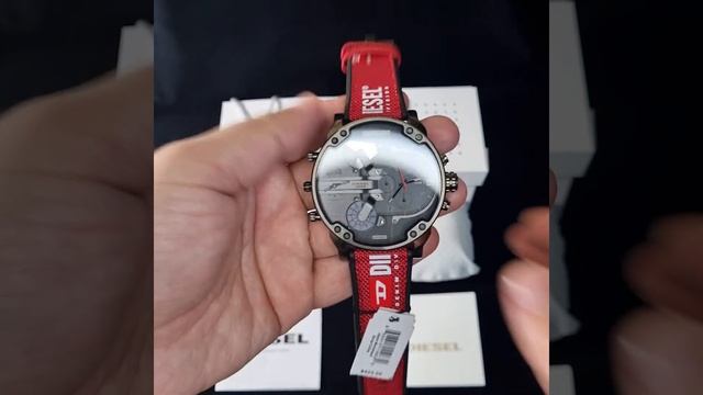 Часы Новые Оригинальные Diesel Mr Daddy DZ7423 с фирменном ремешком смотреть онлайн