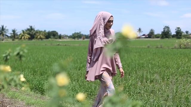 Dewanie Raya 2017 (Batik Series) video campaign смотреть онлайн