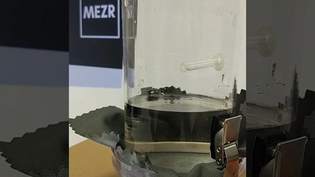 Как работает мембранная ткань, показываем наглядно