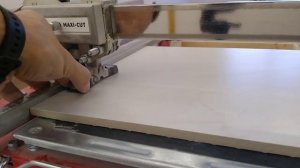 Нарезка плитки керамогранит 50х50 плиткорез Kristal.