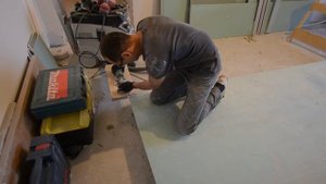 устройство для формирования утонченной кромки ГКЛ