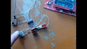 Генератор прямоугольных импульсов.mp4