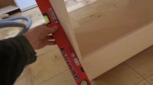 Как добиться минимального искривления стенок шкафа из фанеры