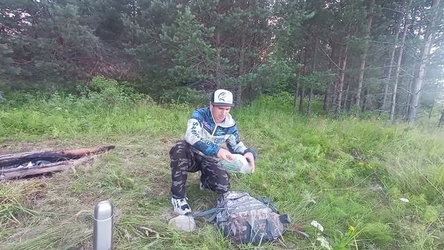 Сейчас я тебя ПОЙМАЮ! Ночная рыбалка - это ПРЕКРАСНО. Ловим на ТАЁЖНОЙ реке НОЧЬЮ. смотреть онлайн