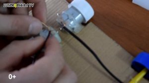 Как сделать машинку на пульте управления DIY  bugatti veyron из пластиковой бутылки