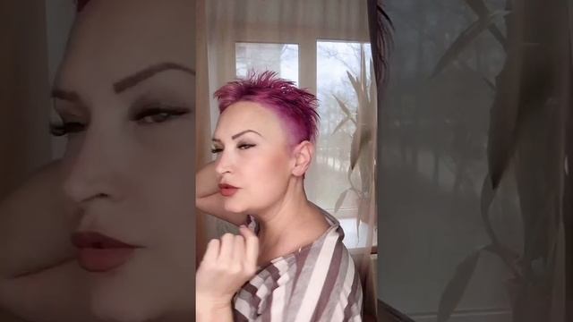 Женская стрижка под машинку