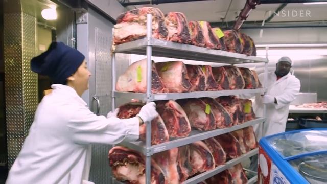 Why Peter Luger Is The Most Legendary Steakhouse In NYC | Legendary Eats смотреть онлайн