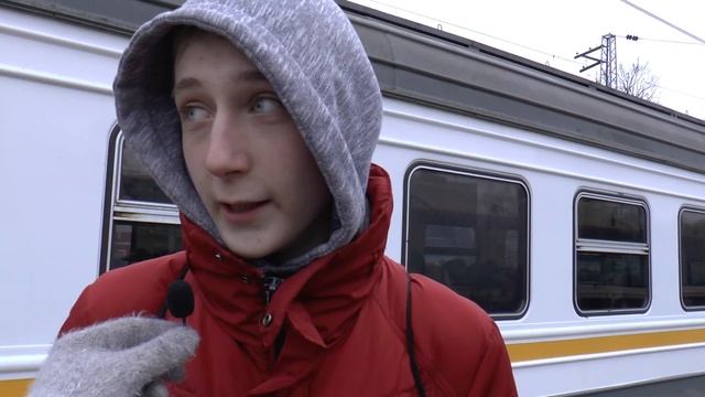 Соц. опрос в Нахабино: строительство турникетов на платформе смотреть онлайн