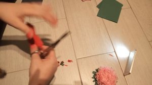 Своими руками - Астра из салфеток / Как сделать астру из салфеток