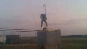 Помбур повесился