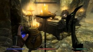 TES V  Скайрим Где Достать Лучшее Базовое Оружие в Начале Игры