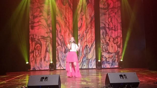 Hurt by Lior Farber, Camerton 6/12/2021 смотреть онлайн