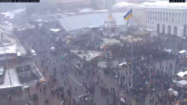 Вебкамера на Майдане  ВИДЕОПРОБКИ пробки в Киеве, видео, заторы, вэб камеры, ДТП7777 смотреть онлайн