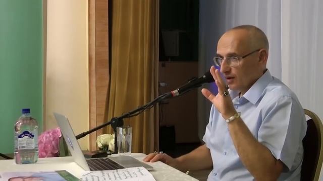 ЛЮБИТЬ можно всех, но ПРИВЯЗЫВАТЬСЯ только к Богу! Торсунов О Г смотреть онлайн