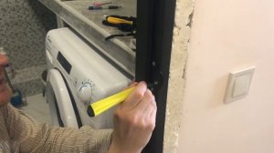 Установка ответная планка для межкомнатных дверей
