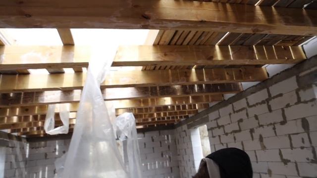 СТРОИМ НАСТОЯЩИЙ ДОМ ● VLOG ● ФИКУС СТРОИТЕЛЬ смотреть онлайн