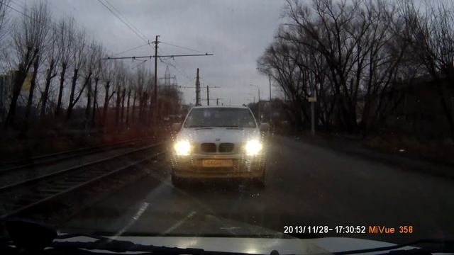 Ездуны по встречке