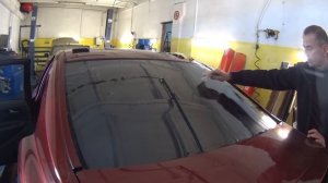 Как происходит тонировка автомобиля, взгляд изнутри .