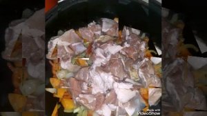 Тыква запечённая в духовке с мясом ,рисом и овощами. Понравилось всей семье.