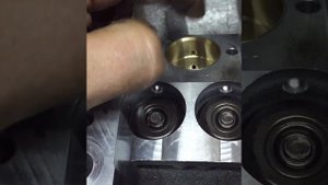 VW 1.9 TDi как отремонтировали гнезда форсунок (насос форсунка)1.9TDi how to repair injector socket