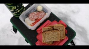 Небольшая рыбалка на небольшом озере.