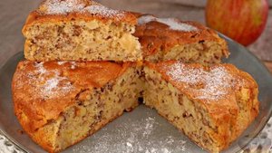 Популярный и простой в приготовлении.
ЯБЛОЧНЫЙ ПИРОГ С ОРЕХАМИ