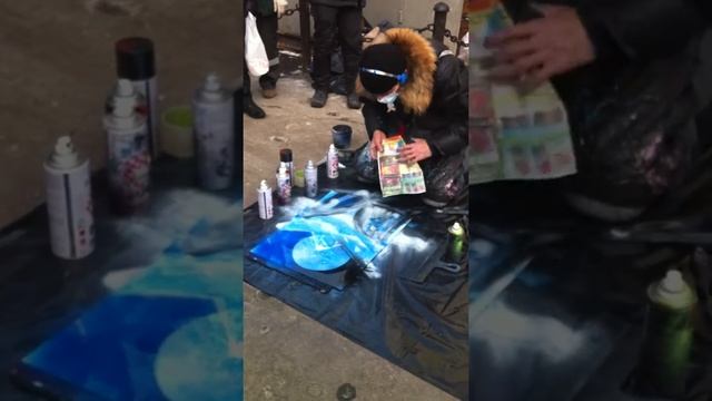 картина нарисованная баллончиком смотреть онлайн