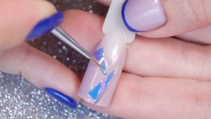 Дизайн ногтей Битое стекло