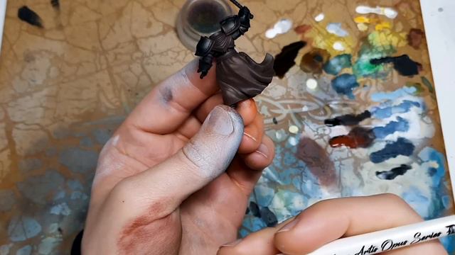 How to Paint Leather FAST - 3 ways: Contrast, Shade, Stipple - Warhammer painting tutorial смотреть онлайн