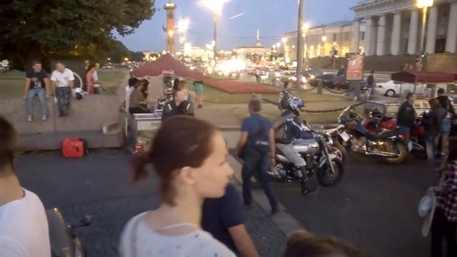 Бачата на биржевой площади смотреть онлайн