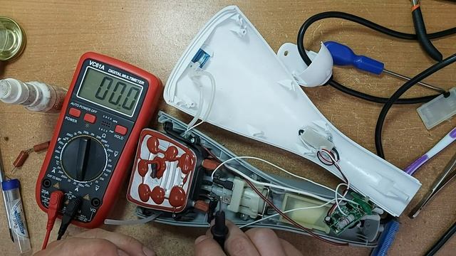 DIY. Как подключить прибор 110 Вольт в сеть 220. Отпариватель с помпой.