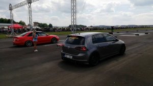 VW Golf 7 R vs Audi RS4 B5
