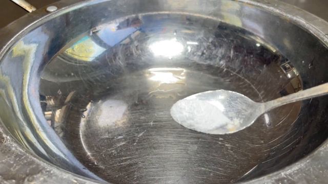 廚師長教你生炒鴨的家常做法，步驟詳細，香辣入味下酒又下飯【留意美食】#生炒鴨 #生炒鴨做法