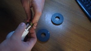 Бесплатное электричество из медной проволоки и магнита.  Free Energy generator.