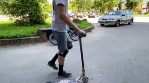 Обучение випу на самокате/How to whip